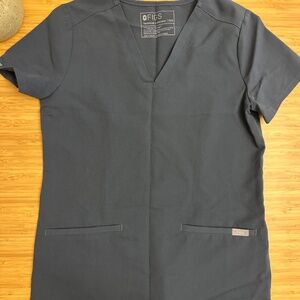 Figs Three Pocket Scrub Top XXS